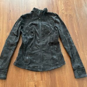 Lululemon Define Jacket Black Camo Size 8